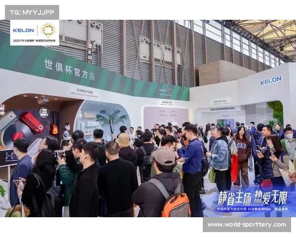 2025世俱杯重庆首秀影院级激光电视成球迷新宠引爆热议 2025世俱杯重庆首秀影院级激光电视成球迷新宠引爆热议